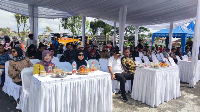 PLT CAMAT SUKOHARJO HADIRI PEMBUKAAN PAGELARAN SENI KERAKYATAN LOKAL TAHUN 2025